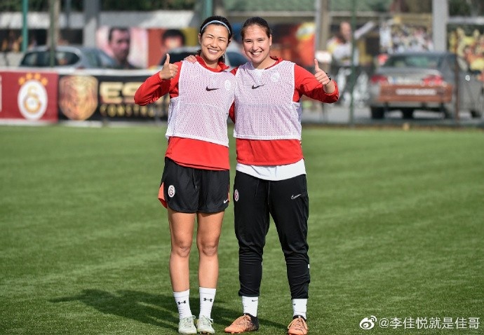 加拿大女足拉练，队长领衔海外球员集结